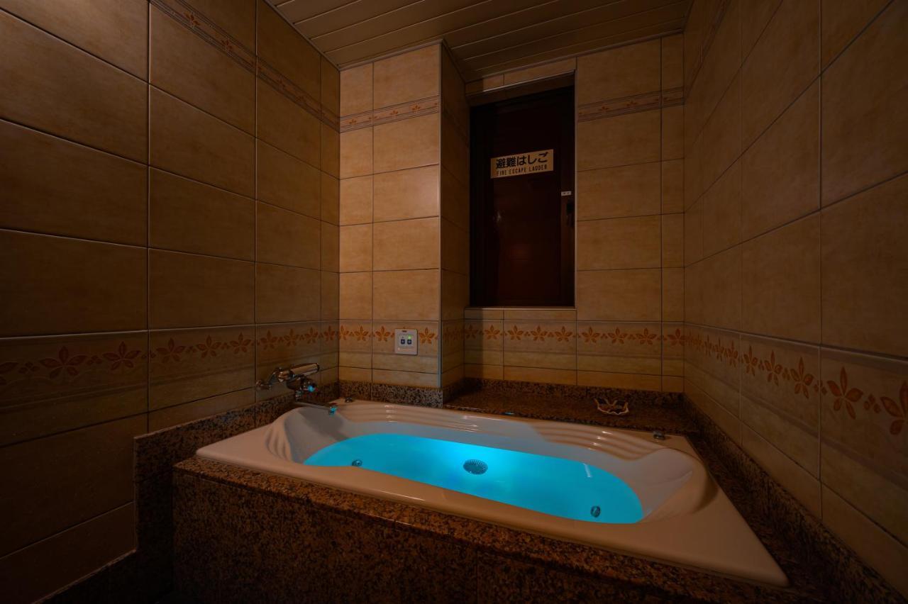 Metro (adults Only) Love hotel 3*