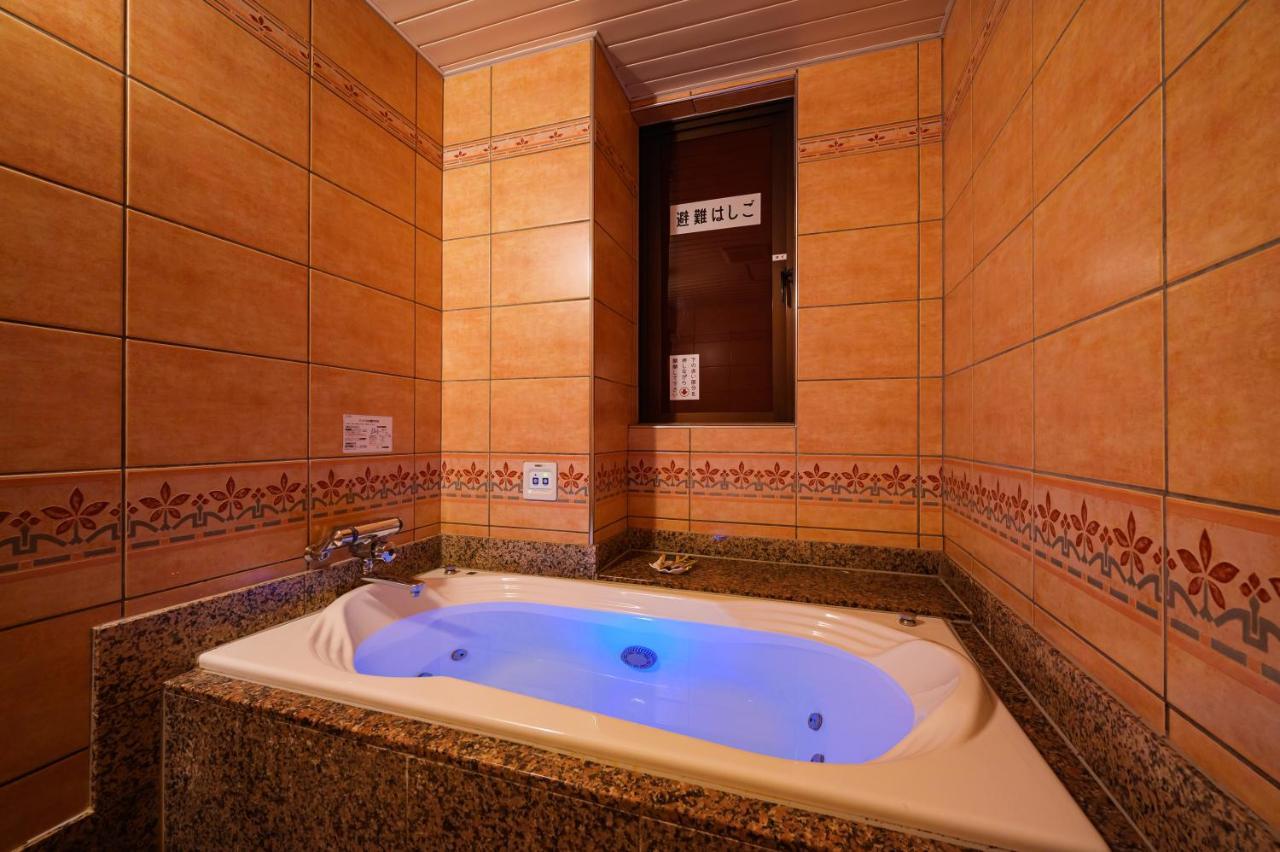 Love hotel Metro (adults Only)